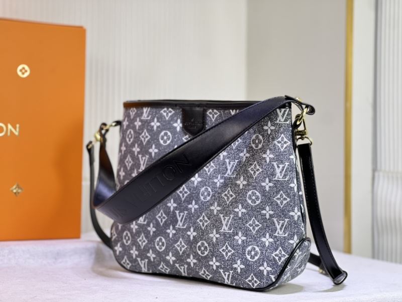 LV Shopping Bags